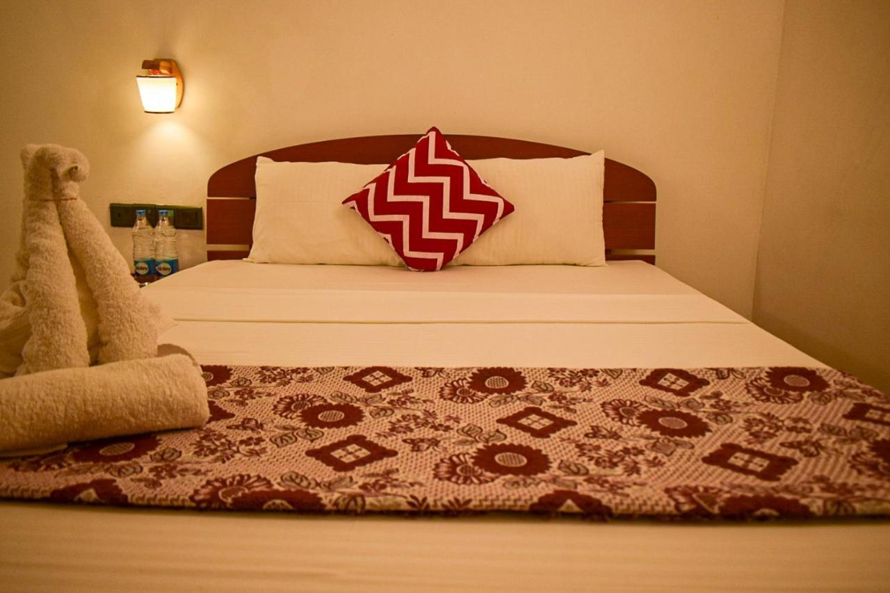 Palitha Homestay Sigirîya Extérieur photo